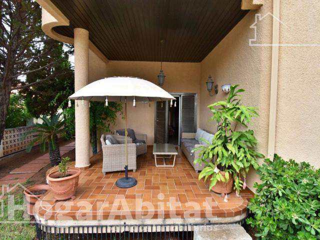 Casa de alto standing de 306 m2 en venta Gandía, Comunidad Valenciana