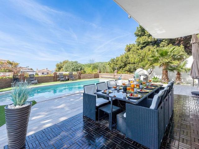 Casa de alto standing de 318 m2 en venta Benalmádena, Andalucía