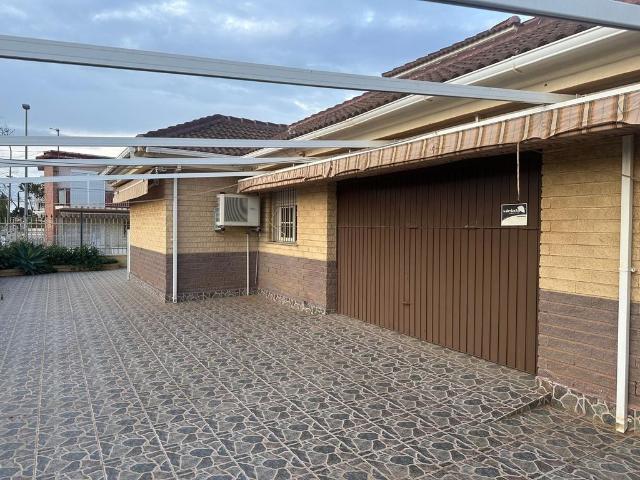 Casa de alto standing de 321 m2 en venta Los Urrutias, Murcia