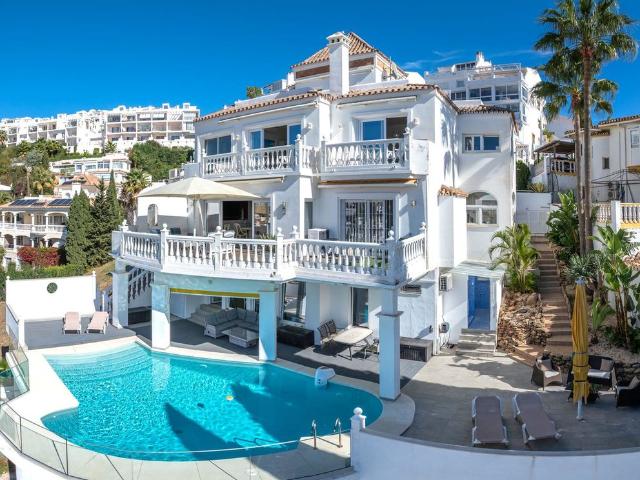 Casa de alto standing de 338 m2 en venta Riviera del Sol, Andalucía