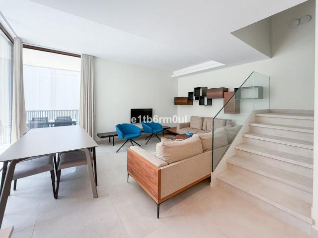 Casa de alto standing de 339 m2 en venta The Golden Mile, España