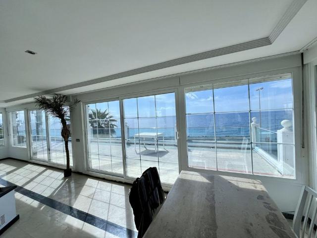 Casa de alto standing de 357 m2 en venta El Chaparral, Andalucía