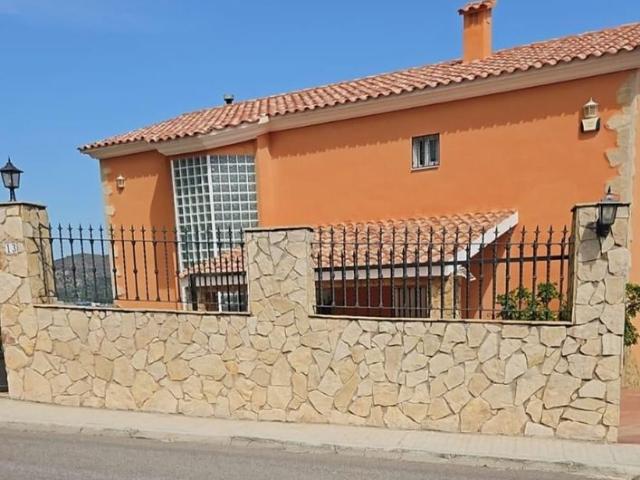 Casa de alto standing de 351 m2 en venta Borriol, Comunidad Valenciana