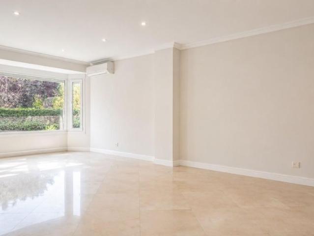 Casa de alto standing de 366 m2 en venta Madrid, Comunidad de Madrid