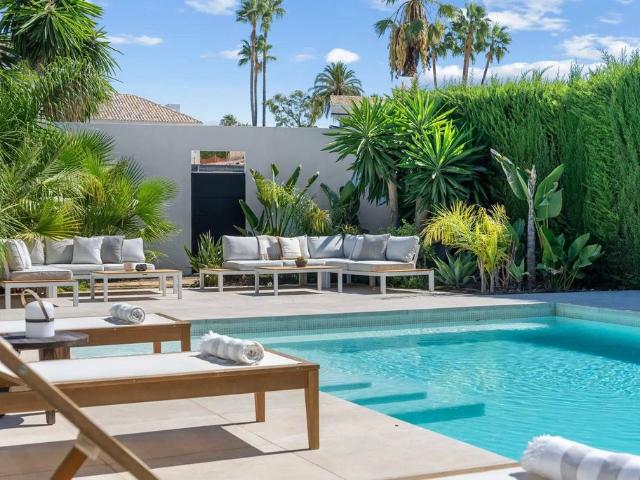 Casa de alto standing de 378 m2 en venta Nueva Andalucia, España