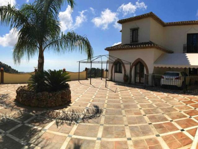 Casa de alto standing de 381 m2 en venta Mijas, Andalucía