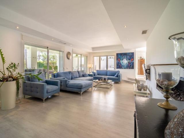 Casa de alto standing de 399 m2 en venta Marbesa, España
