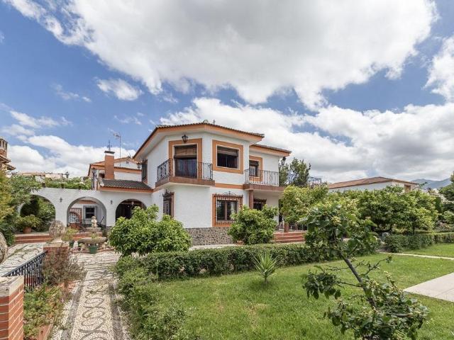 Casa de alto standing de 400 m2 en venta Huétor Vega, España