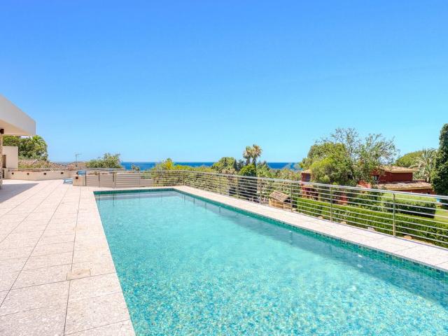 Casa de alto standing en venta Elviria, España