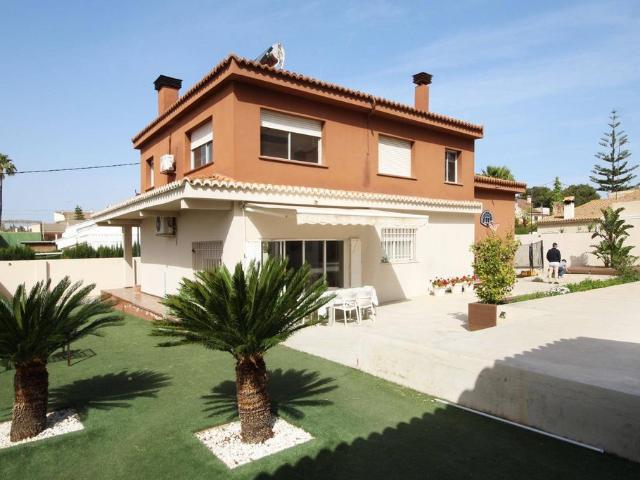 Casa de alto standing de 423 m2 en venta Torrente, España