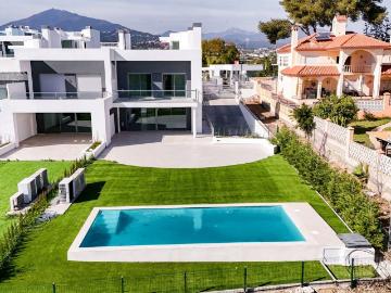 Casa de alto standing de 435 m2 en venta San Pedro de Alcántara, España