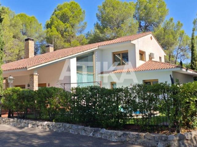 Casa de alto standing de 449 m2 en venta Onteniente, Comunidad Valenciana