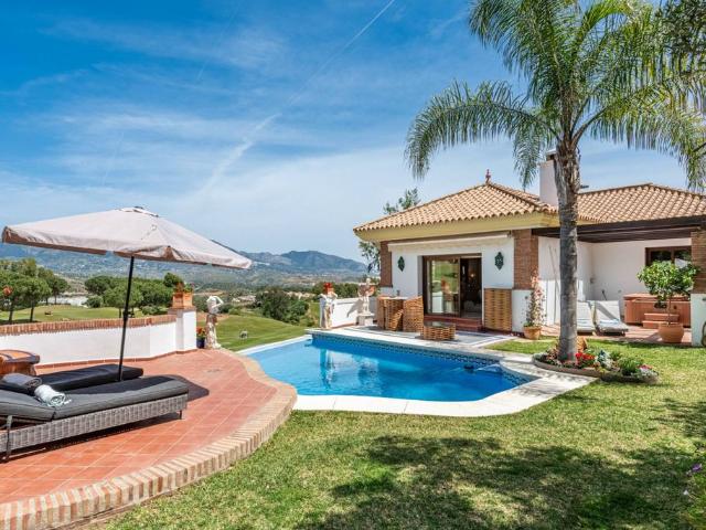 Casa de alto standing de 463 m2 en venta Mijas Costa, Andalucía