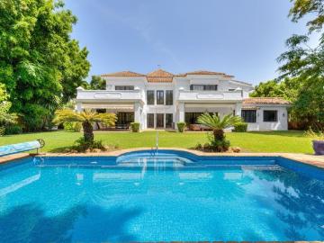 Casa de alto standing de 497 m2 en venta Guadalmina, España