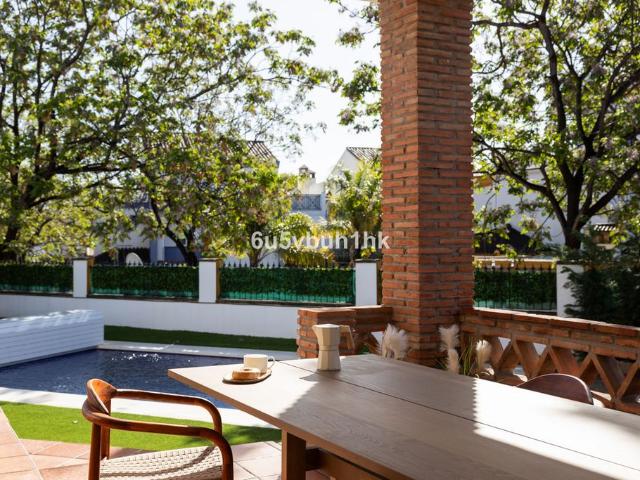 Casa de alto standing de 490 m2 en venta San Pedro de Alcántara, España