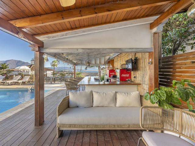 Casa de alto standing de 501 m2 en venta Castillo de la Duquesa, Andalucía