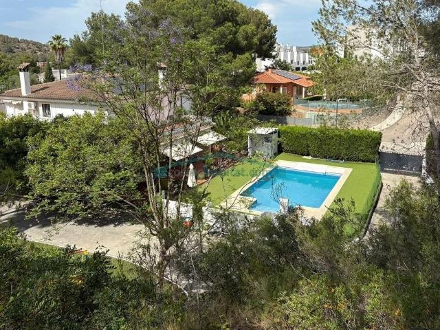 Casa de alto standing de 534 m2 en venta Gilet, España