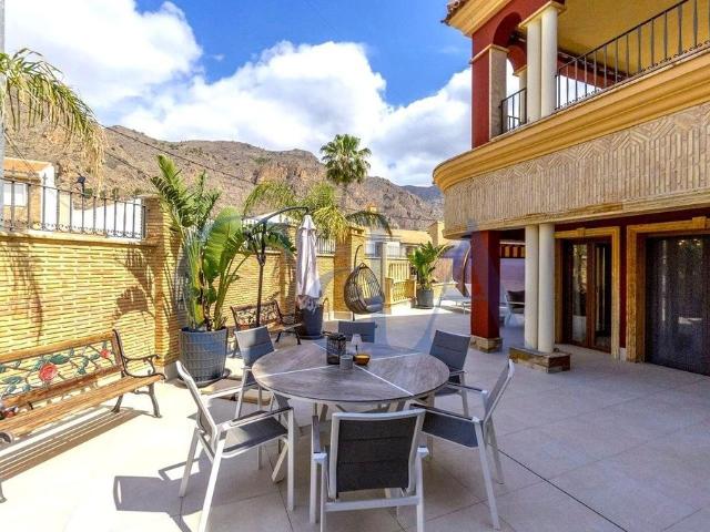 Casa de alto standing de 600 m2 en venta Orihuela, España