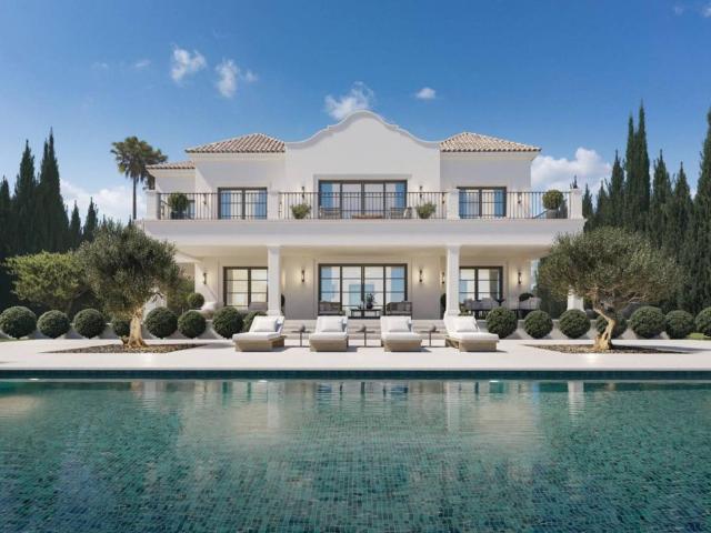 Casa de alto standing de 633 m2 en venta Nueva Andalucia, Andalucía