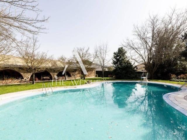 Casa de alto standing de 890 m2 en venta Villanueva de la Cañada, Comunidad de Madrid