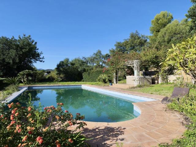 Casa de alto standing de 980 m2 en venta La Zagaleta, Benahavís, Andalucía