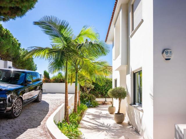 Casa de alto standing en venta Artola, Andalucía