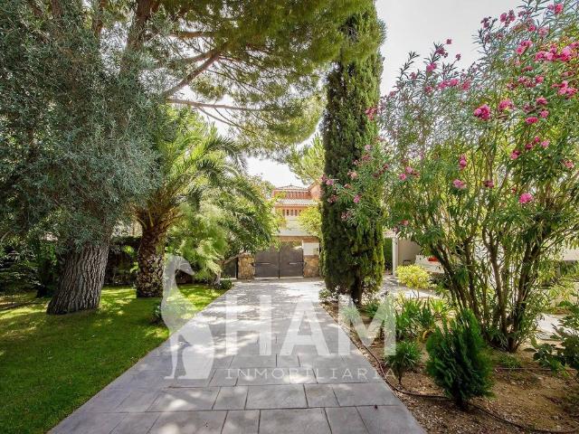 Casa de alto standing en venta Boadilla del Monte, España