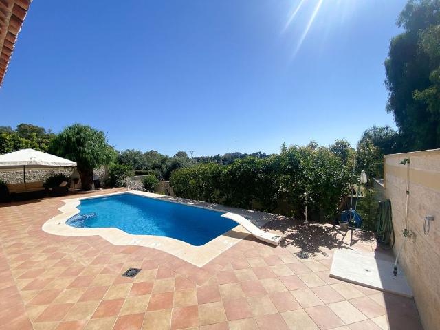 Casa de alto standing en venta Guadalmina, España