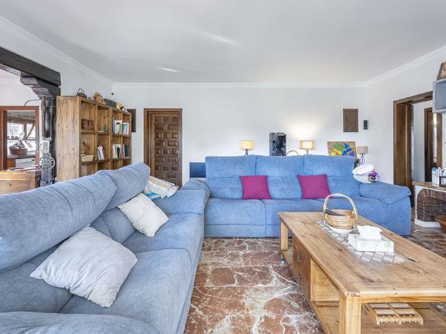 Casa de alto standing en venta Guadalmina, España