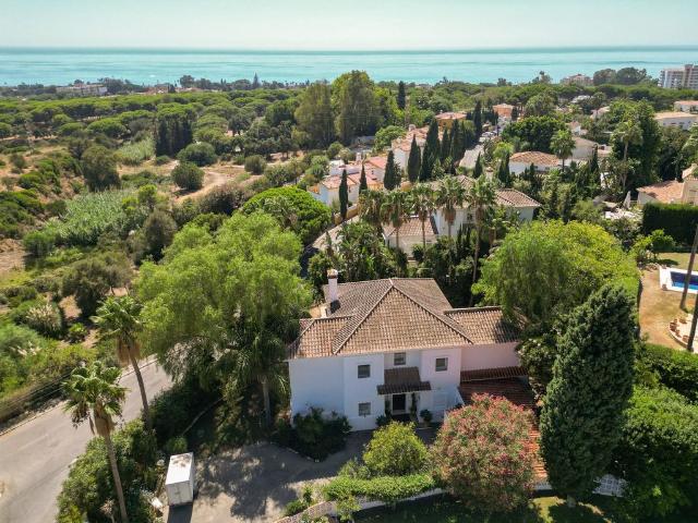 Casa de alto standing en venta El Rosario, Marbella, Andalucía