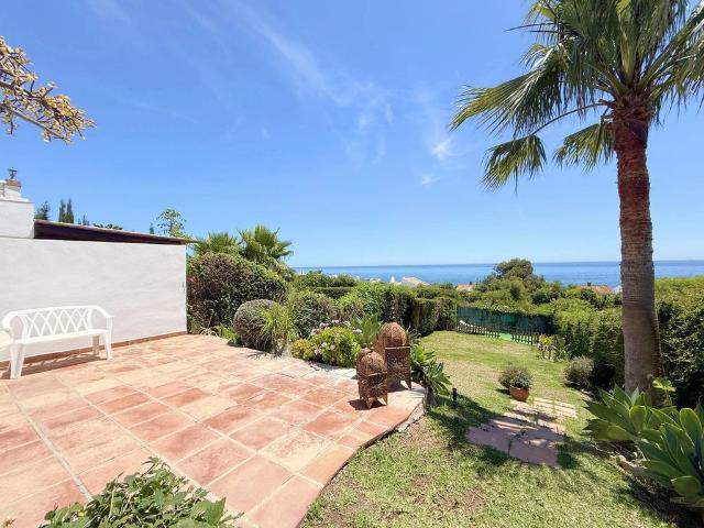 Casa de alto standing en venta Estepona, España