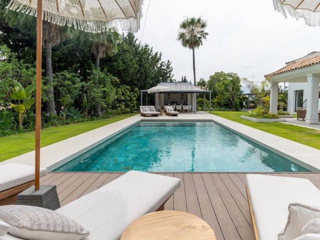 Casa de alto standing en venta Estepona, España