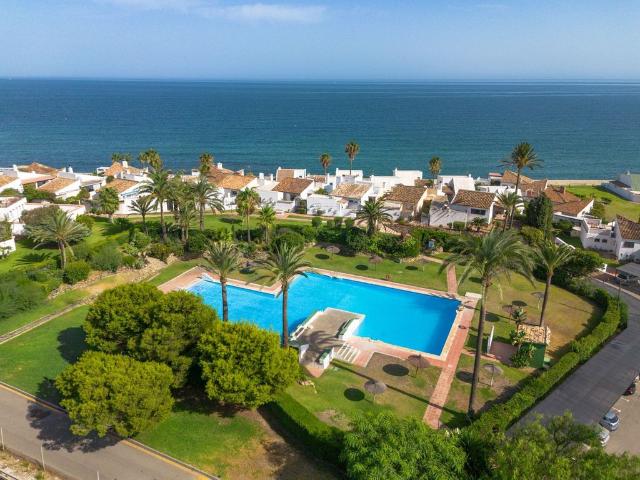 Casa de alto standing en venta Estepona, España