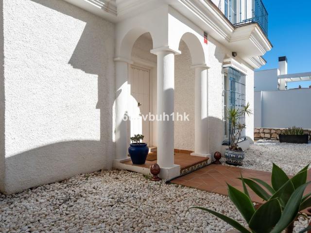 Casa de alto standing en venta Fuengirola, España