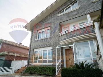 Casa de alto standing en venta Laredo, España