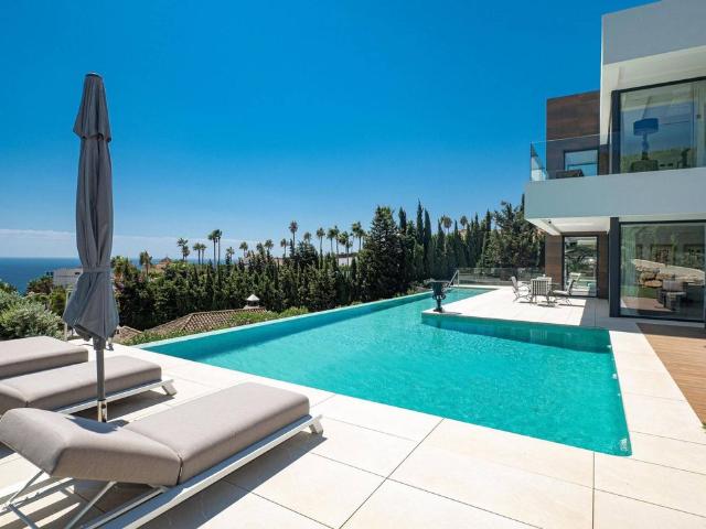 Casa de alto standing en venta Manilva, España