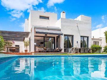 Casa de alto standing en venta Nueva Andalucia, Andalucía