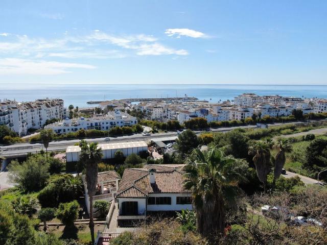 Casa de alto standing en venta San Luis de Sabinillas, Andalucía