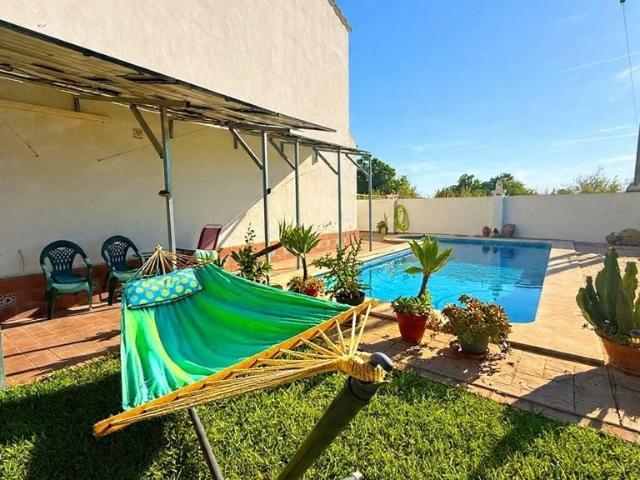 Casa de alto standing en venta Sanlúcar la Mayor, España