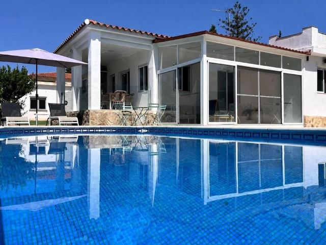 Casa de alto standing en venta Puebla de Vallbona, España