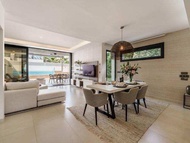 Casa de alto standing en venta Puerto Banús, Andalucía