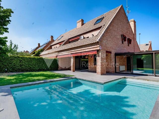 Casa de alto standing en venta Villanueva del Pardillo, Comunidad de Madrid