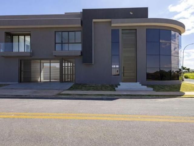 Residência Exclusiva no Damha I | Sofisticação, Conforto e Alto Padrão