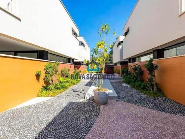 Casa de alto padrão à venda com 4 quartos, 4 suítes, 4 vagas, no Jardim Cordeiro