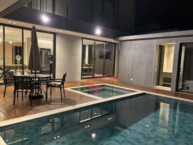 Casa de Alto Padrão à Venda de 06 Quartos sendo Suítes no Bairro Escarpas Do Lago em Ribeirão Preto