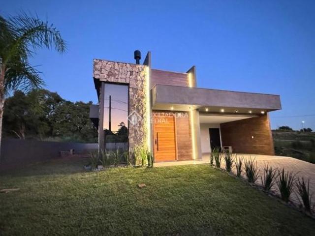 Casa de alto padrão à venda em Colinas