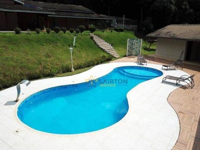 Casa de Alto Padrão à Venda em Condomínio Fechado – 6.000m² de terreno
