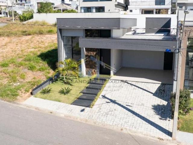 Casa de Alto Padrão à Venda no Condomínio Euroville II ? Bragança Paulista/SP