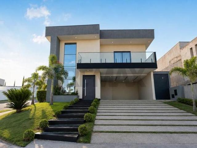 CASA DE ALTO PADRÃO A VENDA NO RESIDENCIAL DAMHA 2 ACEITA FINANCIAMENTO