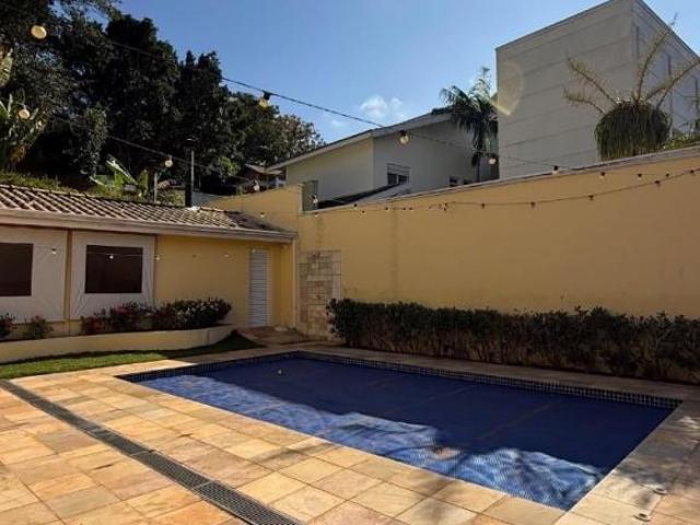 Casa de Alto Padrão à Venda na Chácara Malota em Jundiaí
